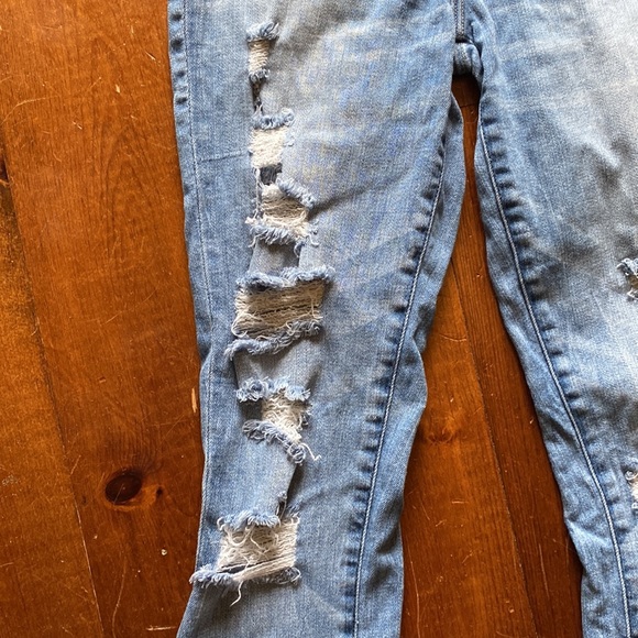 Abercrombie & Fitch Blue Jeans - Picture 3 of 8